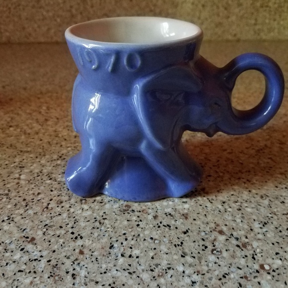 Vintage Frankoma Elephant Mug 4 Piece Set (lavende - Picture 6 of 7